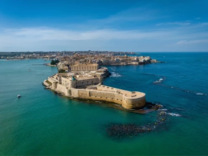Siracusa : The Cradle of Legends